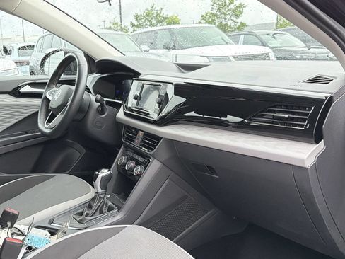 Used 2024 Volkswagen Taos S FWD image 18