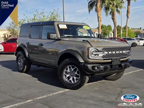 Certified 2025 Ford Bronco Badlands image 1