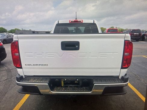Used 2022 Chevrolet Colorado W/T w/ WT Convenience Package AWD/4WD image 4