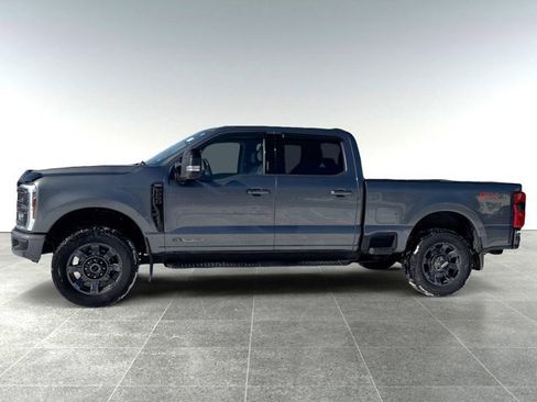 Used 2024 Ford F250 Lariat w/ Sport Appearance Package image 2