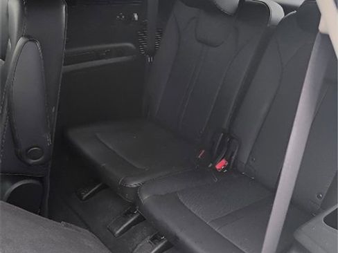 Used 2023 Kia Sorento SX image 13