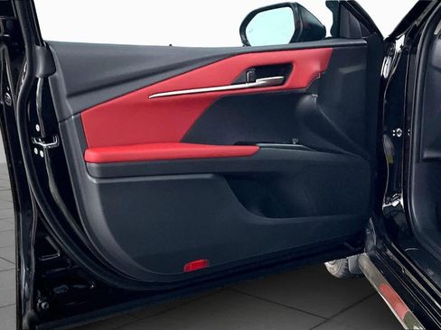 New 2026 Toyota Camry LE image 10