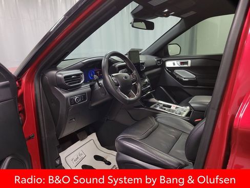 Used 2024 Ford Explorer ST w/ Equipment Group 401A image 12
