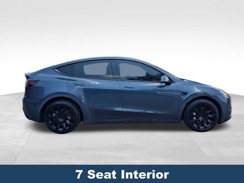 Used 2022 Tesla Model Y Long Range AWD/4WD image 9