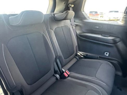 Used 2025 Jeep Grand Cherokee L Laredo w/ Luxury Tech Group I AWD/4WD image 21