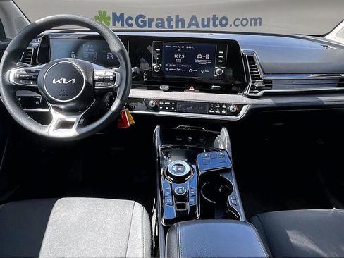 Used 2024 Kia Sportage LX AWD/4WD image 7