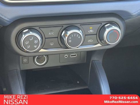 New 2025 Nissan Versa SV w/ Trunk Package image 18