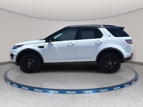 Used 2019 Land Rover Discovery Sport SE AWD/4WD image 9