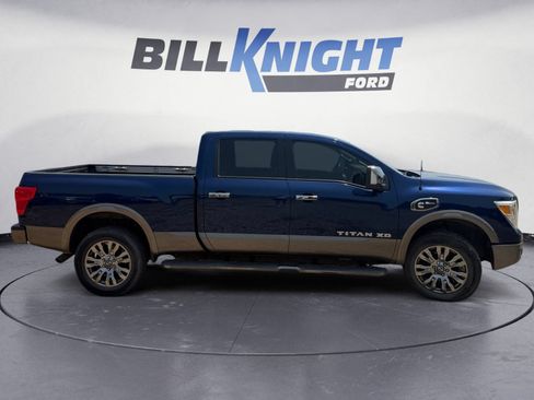 Used 2018 Nissan Titan Platinum Reserve w/ Platinum Utility Package AWD/4WD image 6