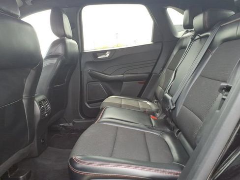 Used 2023 Ford Escape ST-Line AWD/4WD image 13