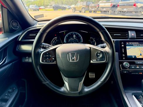 Used 2017 Honda Civic EX-L image 16