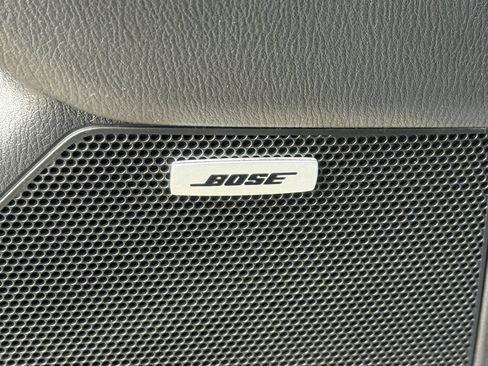 Used 2018 MAZDA CX-5 Touring w/ Preferred Equipment Package image 11