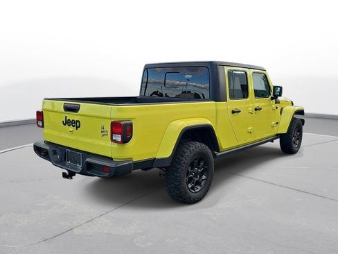 Used 2023 Jeep Gladiator Sport AWD/4WD image 6