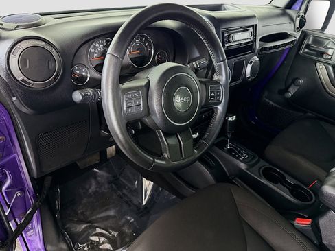 Used 2017 Jeep Wrangler Unlimited Sport w/ Connectivity Group AWD/4WD image 21