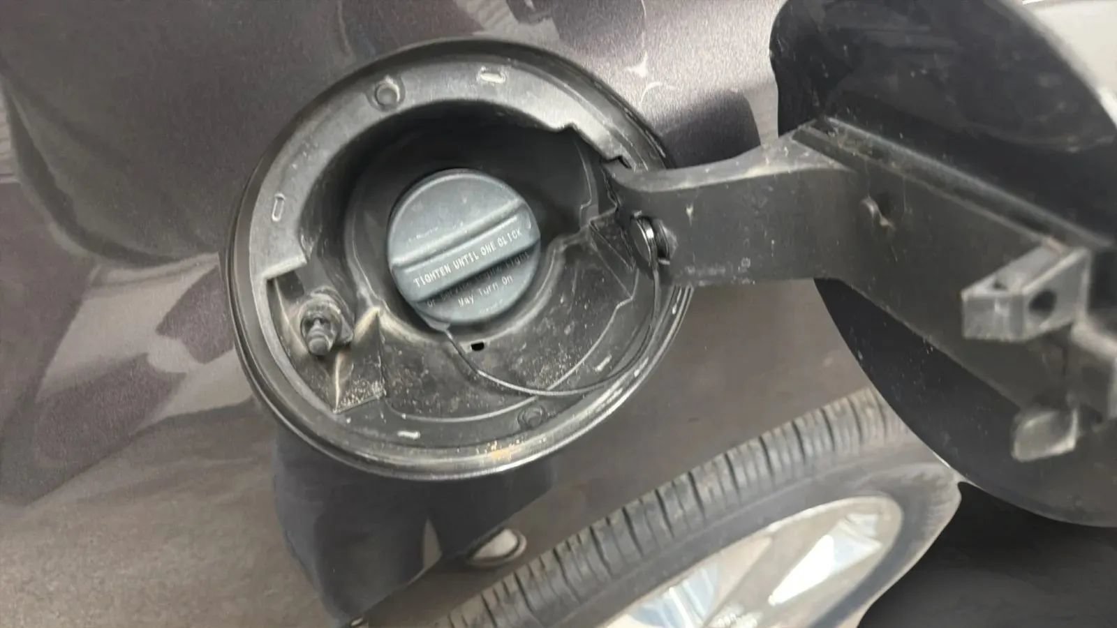 Used 2015 Chevrolet Equinox LTZ AWD/4WD image 29