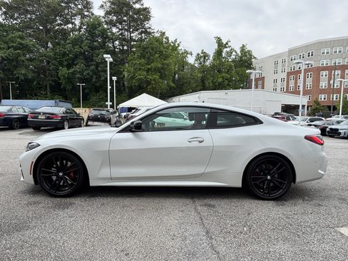 Used 2024 BMW 430i Coupe w/ M Sport Package RWD image 5