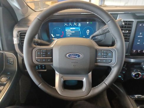 New 2026 Ford F250 Lariat w/ Chrome Package image 28