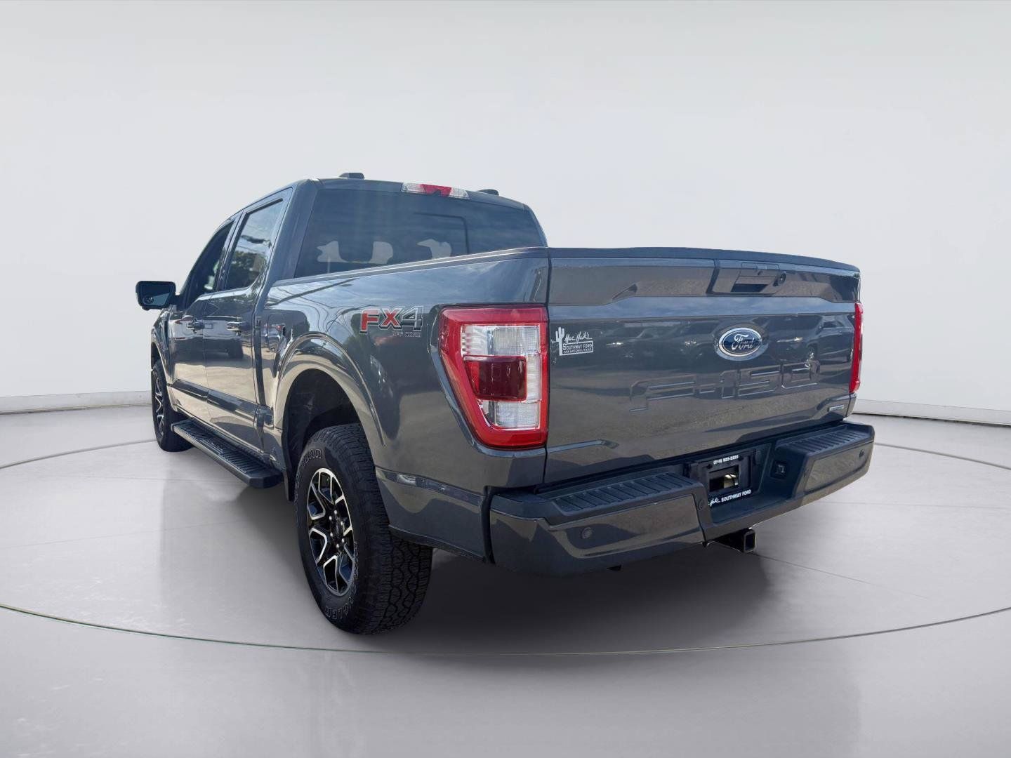 Used 2021 Ford F150 Lariat AWD/4WD image 7