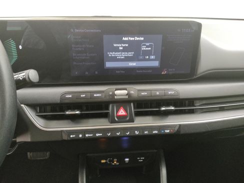 Used 2025 Kia K4 FWD image 25