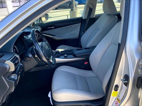 Used 2015 Lexus IS 250 image 8