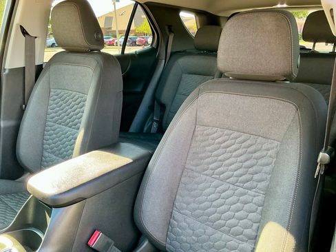 Used 2019 Chevrolet Equinox LT AWD/4WD image 37