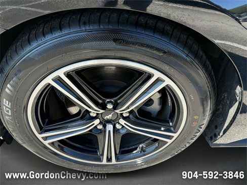 Used 2024 Ford Mustang Premium image 10