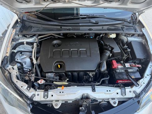 Used 2017 Toyota Corolla LE FWD image 30
