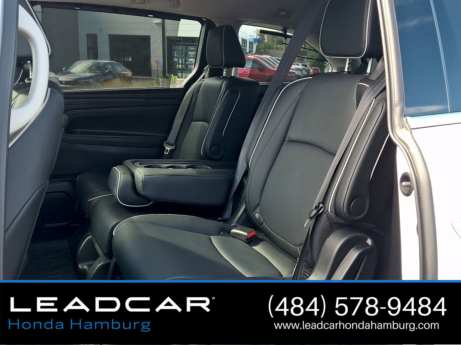 Used 2025 Honda Odyssey Elite image 11
