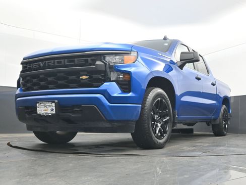 Used 2023 Chevrolet Silverado 1500 Custom image 26