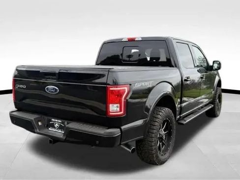Used 2017 Ford F150 XLT w/ Equipment Group 302A Luxury AWD/4WD image 7