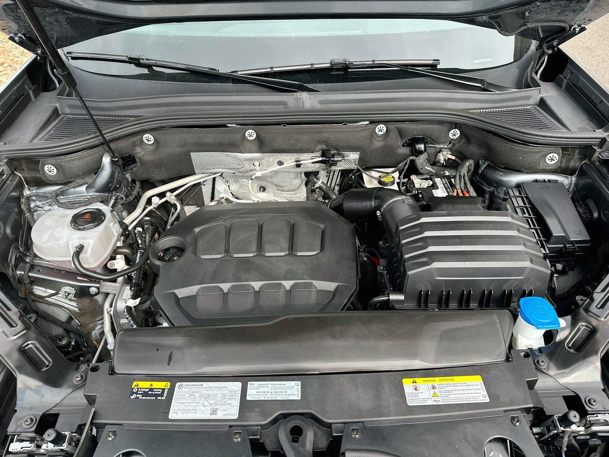 Used 2025 Volkswagen Atlas SE AWD/4WD image 31