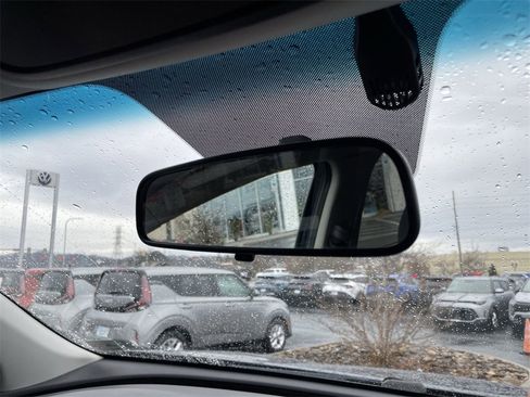 Used 2020 Kia Sorento LX w/ LX I4 Convenience Package image 28