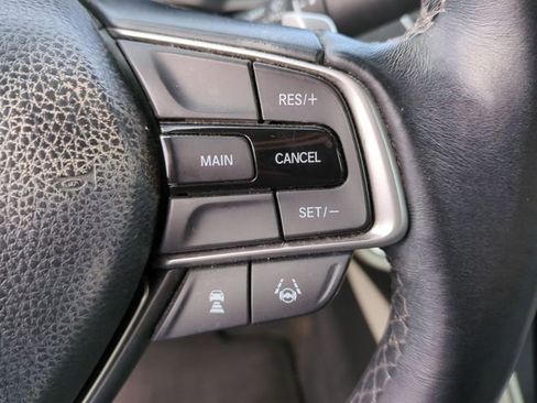 Used 2018 Honda Accord EX-L image 10