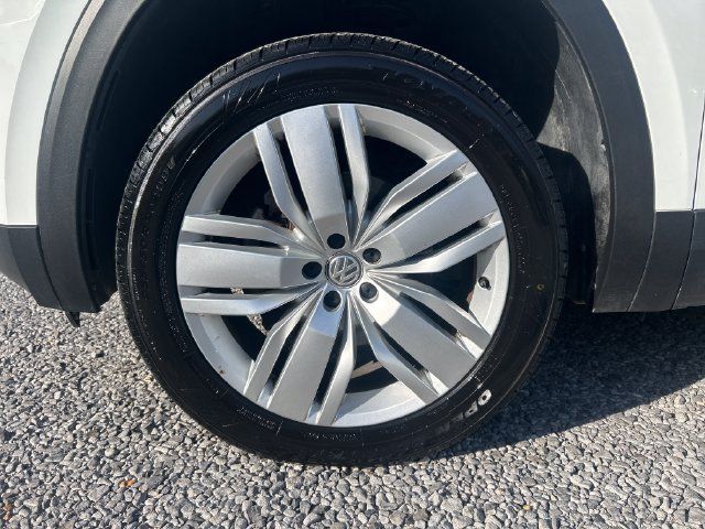 Used 2019 Volkswagen Atlas SE w/ Towing Package FWD image 25