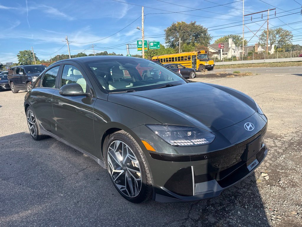 Used 2023 Hyundai Ioniq 6 SEL w/ Cargo Package AWD/4WD image 4
