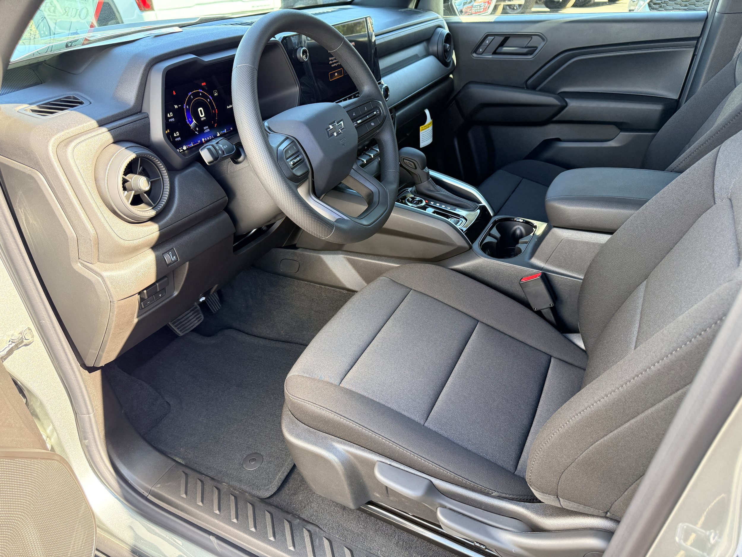 New 2026 Chevrolet Colorado Trail Boss AWD/4WD image 10