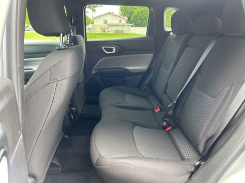 New 2025 Jeep Compass Sport image 12