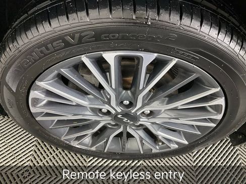 Certified 2023 Kia Forte GT-Line image 11