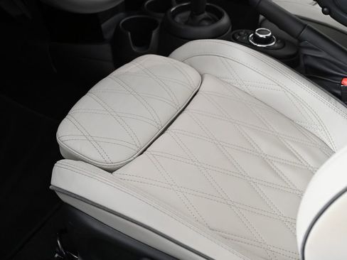 Certified 2023 MINI Cooper S image 23