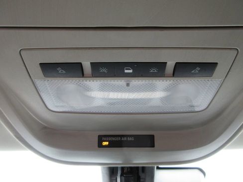 Used 2017 Chevrolet Colorado LT w/ Luxury Package, Chrome image 35