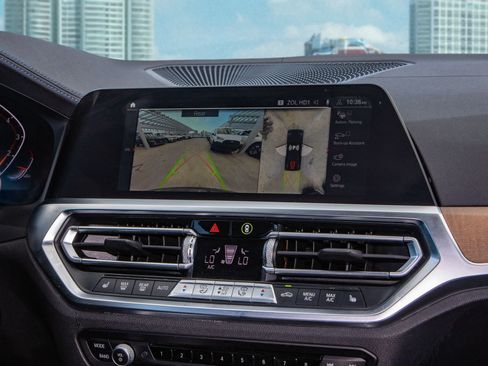 Used 2021 BMW 430i Coupe w/ M Sport Package image 19