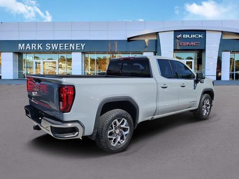 Used 2025 GMC Sierra 1500 SLE w/ Preferred Package AWD/4WD image 29