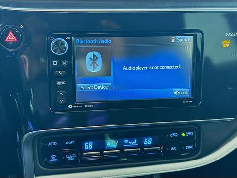 Used 2017 Toyota Corolla iM image 13