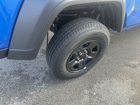 New 2026 Jeep Gladiator Sport image 22