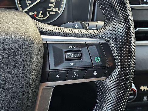 Used 2024 Mitsubishi Outlander SE image 24