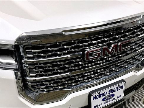 Used 2021 GMC Acadia Denali w/ Denali Technology Package image 31