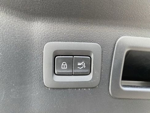 Used 2025 MAZDA CX-90 3.3 Turbo w/ Premium Plus Pkg image 9