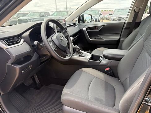Used 2025 Toyota RAV4 LE FWD image 15