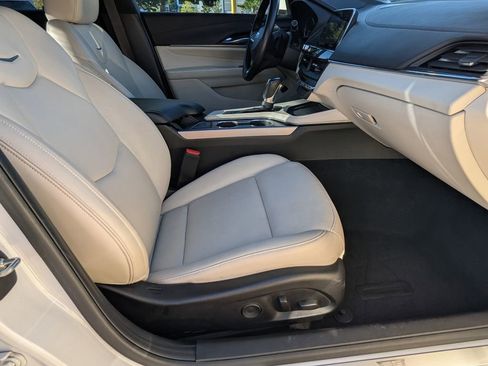 Used 2020 Cadillac CT4 Premium Luxury RWD image 22