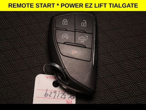 Used 2023 Chevrolet Silverado 1500 LT w/ Z71 Off-Road Package AWD/4WD image 13